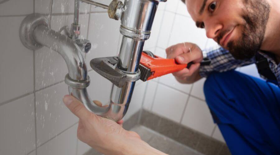 Professional same day plumber services in Reynolds, ND